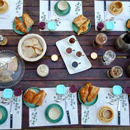 Chez Lola-maison D'hotes Corbieres Bed & Breakfast Durban-Corbieres