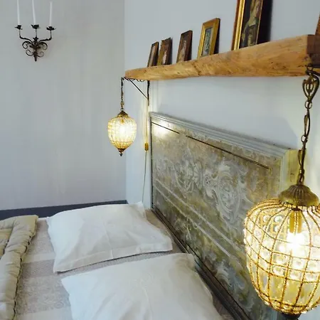 Chez Lola-maison D'hotes Corbieres Frühstückspension 3*